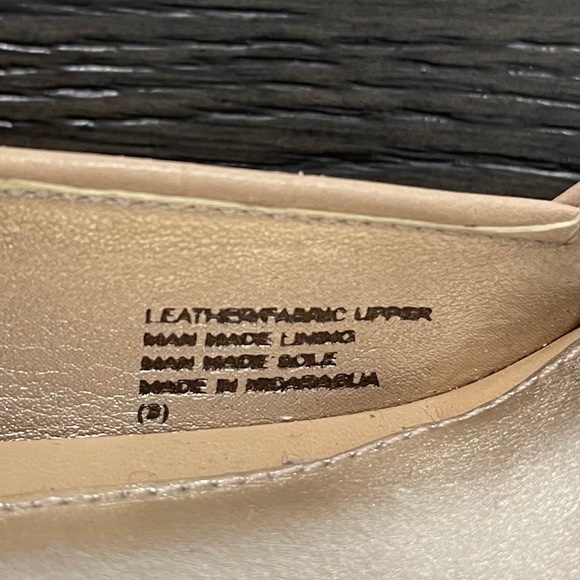 Size 9 Antonio Melani Open Toe Wedge - Picture 5 of 6